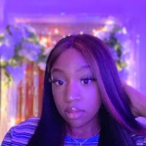 Meet your Posher, Aminata